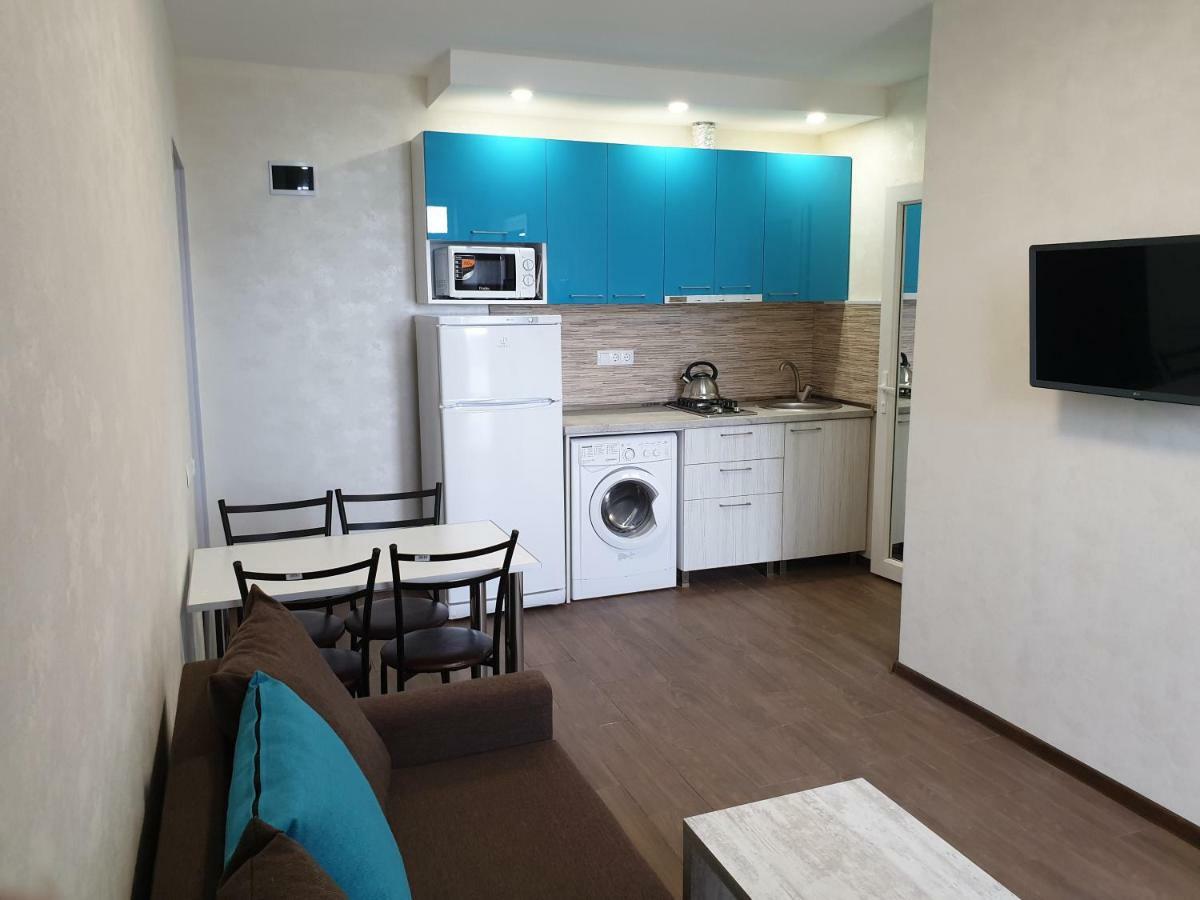 Apartment Near The Beach Batumi-Gonio Buitenkant foto