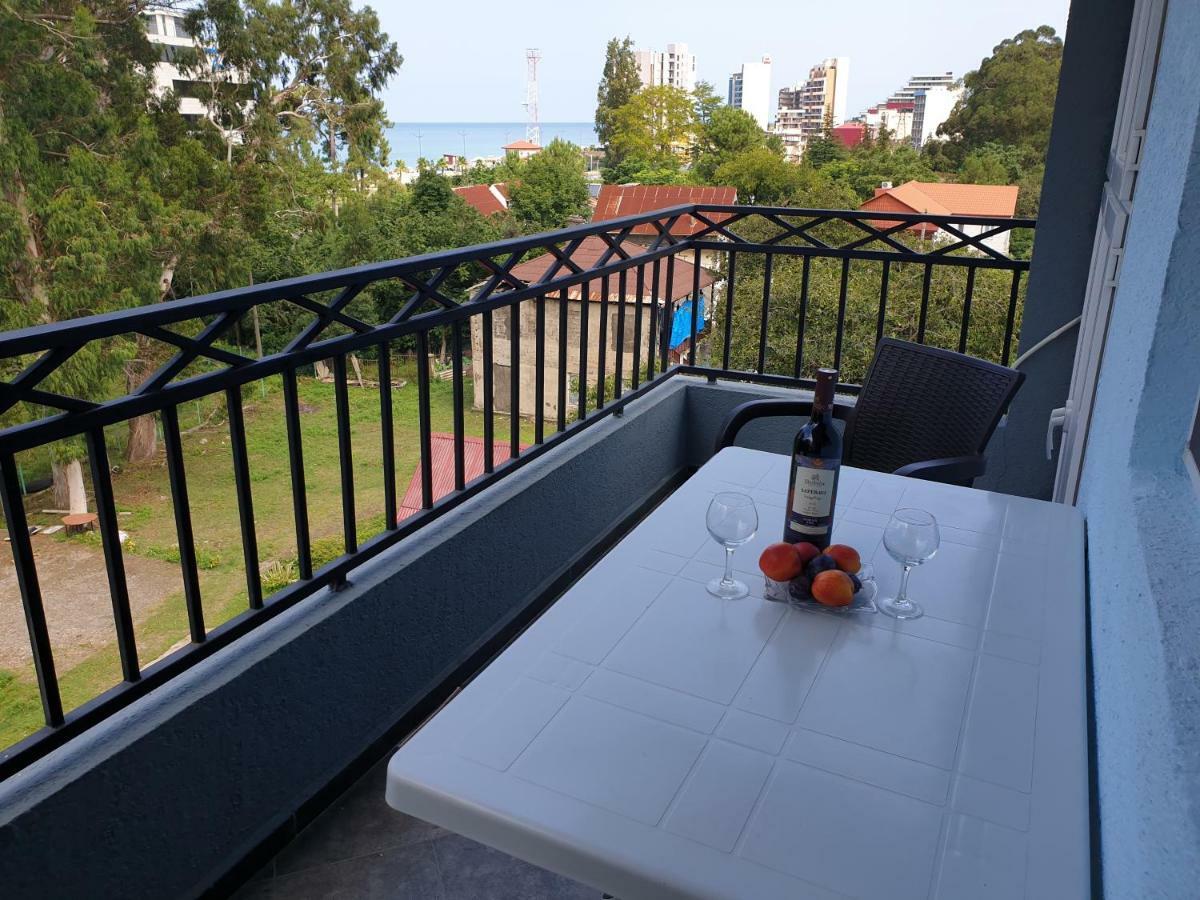 Apartment Near The Beach Batumi-Gonio Buitenkant foto